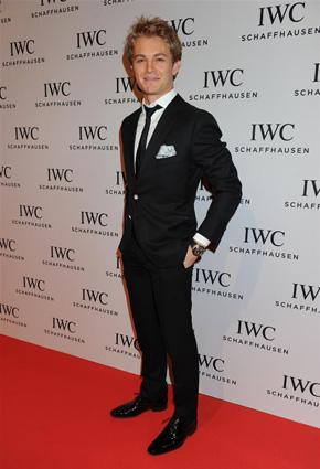 IWC SCHAFFHAUSEN تطرح مجموعة Ingenieur
